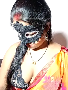 Snapshot of Something_61 chatting on 03/11/25, 06:19 Something 61 online show from 03/11/25, 06:19