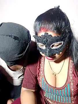 Snapshot of Something_61 chatting on 02/15/25, 05:50 Something 61 online show from 02/15/25, 05:50