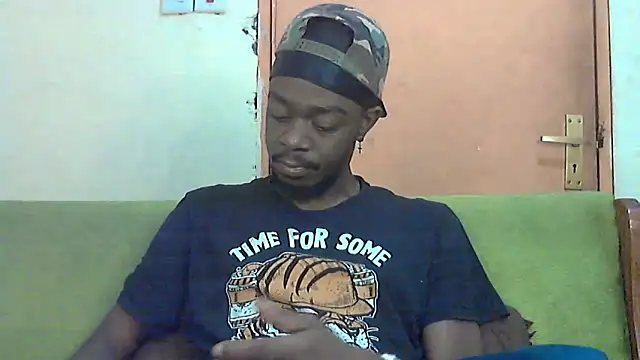 BIGDICKMULLAH online show from 10/25/25, 03:38