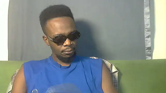 Snapshot of BIGDICKMULLAH chatting on 02/14/26, 02:34 BIGDICKMULLAH online show from 02/14/26, 02:34