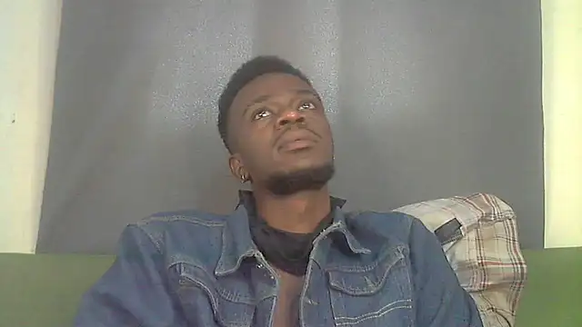 Snapshot of BIGDICKMULLAH chatting on 01/16/26, 04:05 BIGDICKMULLAH online show from 01/16/26, 04:05