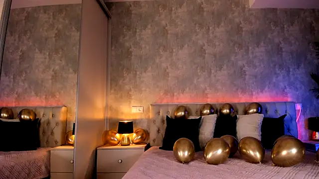 Snapshot of Rai_Raisa chatting on 09/09/25, 10:25 Rai Raisa online show from 09/09/25, 10:25