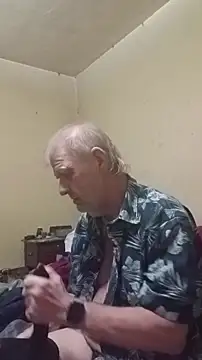 cmagic9 online show from 04/08/26, 05:14