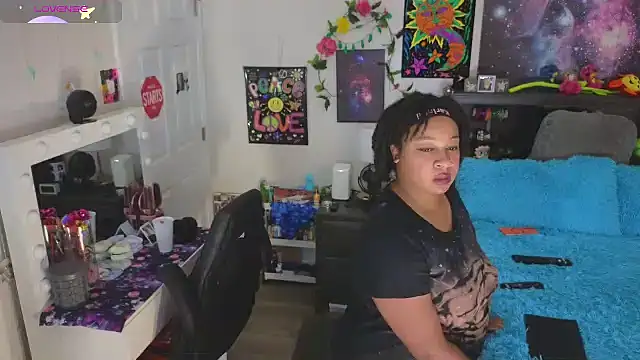 temptressbeauty24 online show from 09/13/25, 11:05