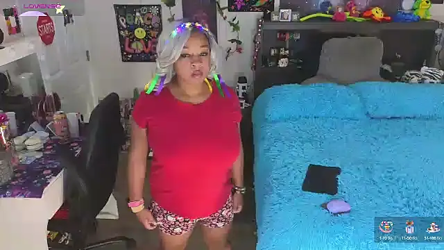 temptressbeauty24 online show from 09/15/25, 04:40