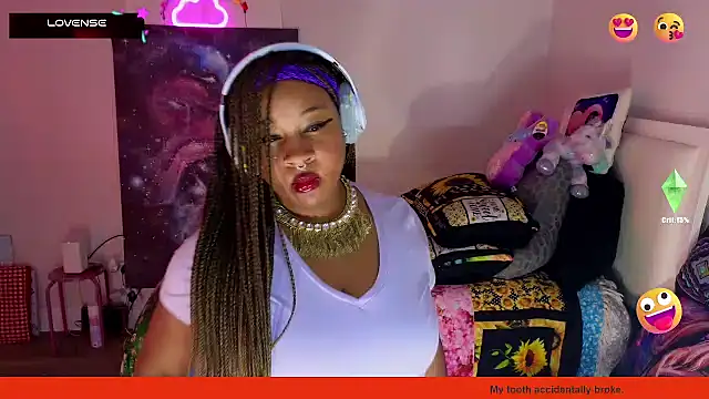 temptressbeauty24 online show from 02/08/25, 03:30