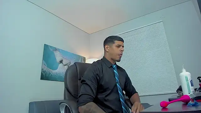 vincen jose online show from 11/15/25, 02:04