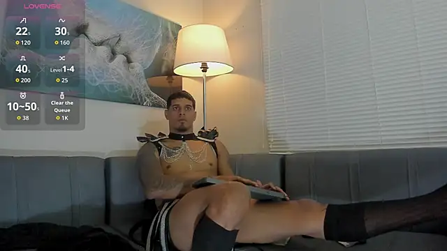 vincen jose online show from 10/10/25, 12:00