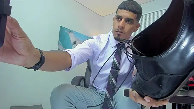 vincen jose online show from 04/16/26, 01:50