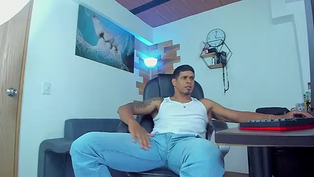 vincen jose online show from 03/19/25, 01:10