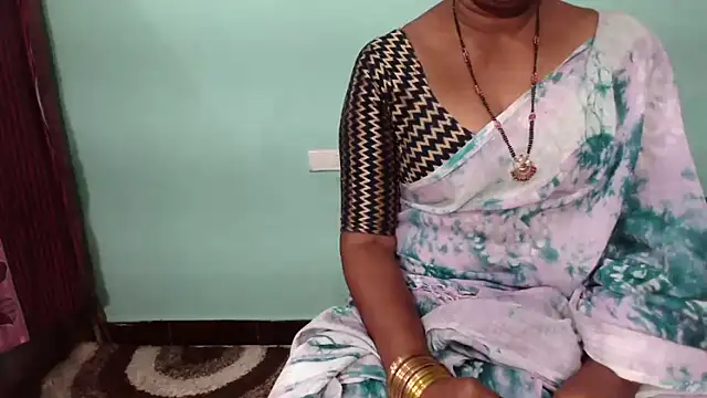 shrutitelugu69 online show from 11/28/25, 05:18