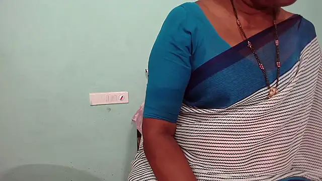 shrutitelugu69 online show from 02/23/26, 02:28