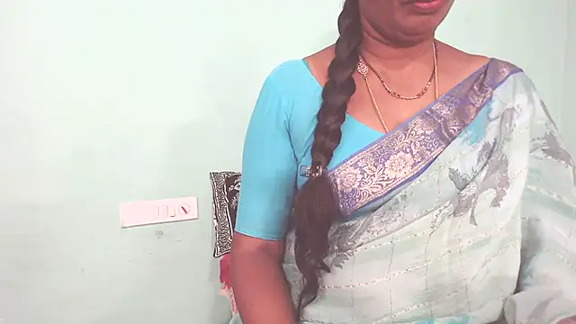 shrutitelugu69 online show from 04/27/26, 05:11