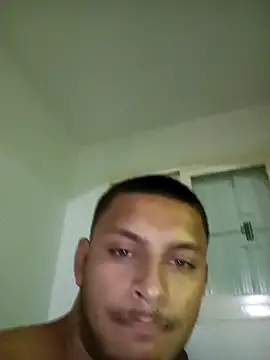 emrehliug12 online show from 04/06/26, 06:03