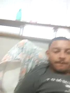 emrehliug12 online show from 03/10/25, 02:37