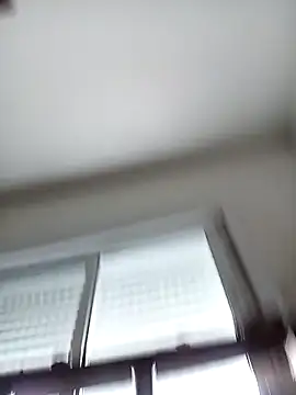 emrehliug12 online show from 10/30/25, 04:48