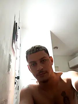 emrehliug12 online show from 02/19/25, 12:33