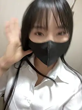 Asia-Lynn online show from 04/01/26, 01:41