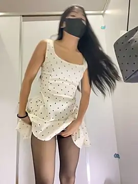 Snapshot of Asia-Lynn chatting on 09/10/25, 10:58 Asia-Lynn online show from 09/10/25, 10:58