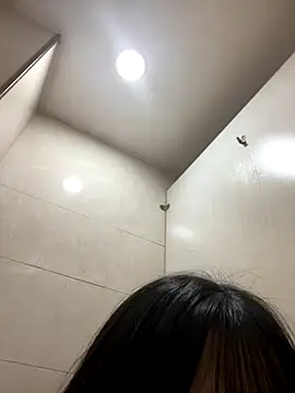 Snapshot of Asia-Lynn chatting on 10/14/25, 11:22 Asia-Lynn online show from 10/14/25, 11:22