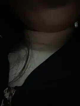 Snapshot of Asia-Lynn chatting on 04/19/26, 06:10 Asia-Lynn online show from 04/19/26, 06:10