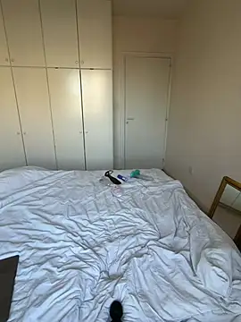 ElenaRebelle online show from 05/16/26, 04:55