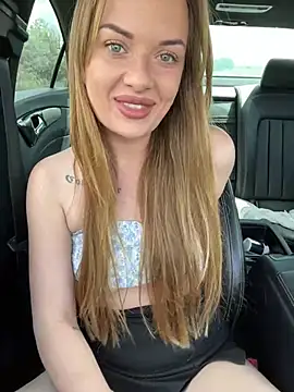 ElenaRebelle online show from 03/06/26, 11:16