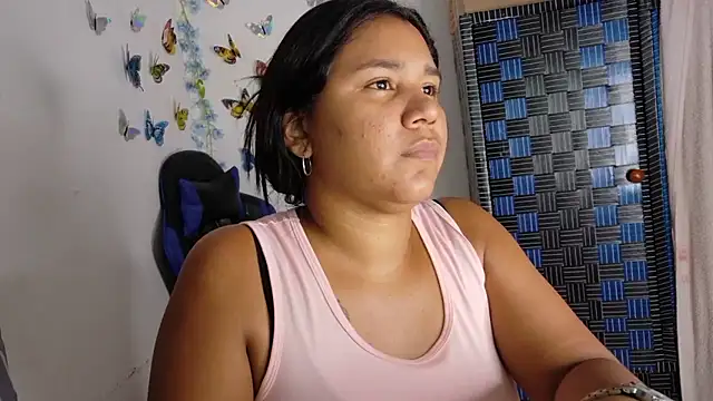 lucy hairypussy83 online show from 01/13/26, 01:20