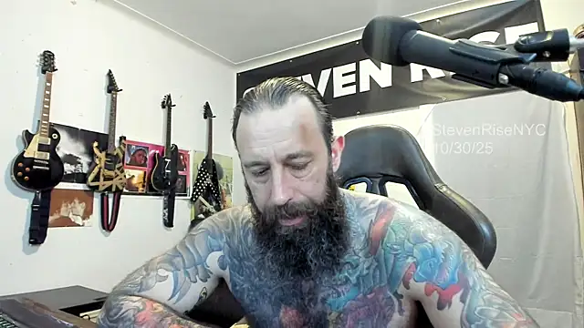 StevenRiseNYC online show from 10/31/25, 02:41