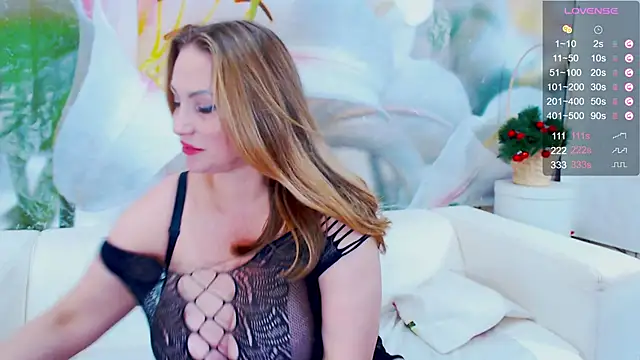 Lilly Diaz online show from 11/15/25, 05:22