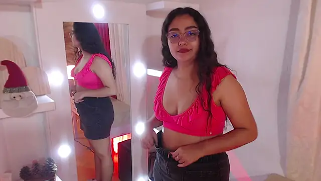  Kim  M online show from 12/22/25, 11:21