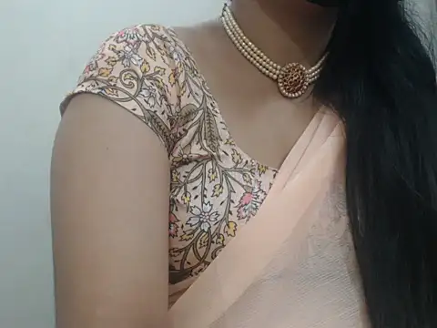 Snapshot of Lovely_Siri_23 chatting on 05/07/26, 12:48 Lovely Siri 23 online show from 05/07/26, 12:48