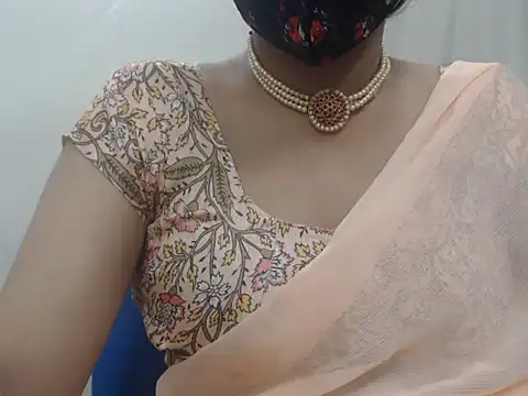 Snapshot of Lovely_Siri_23 chatting on 03/01/26, 09:42 Lovely Siri 23 online show from 03/01/26, 09:42