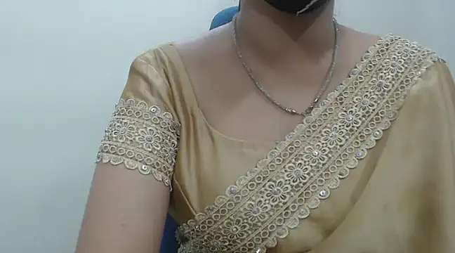 Snapshot of Lovely_Siri_23 chatting on 02/17/25, 07:23 Lovely Siri 23 online show from 02/17/25, 07:23