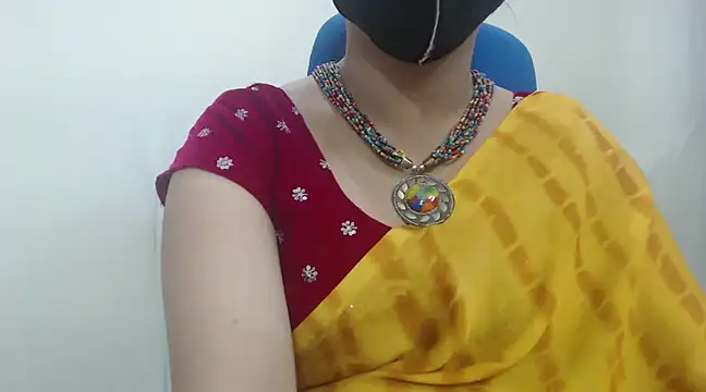 Snapshot of Lovely_Siri_23 chatting on 02/12/25, 03:16 Lovely Siri 23 online show from 02/12/25, 03:16