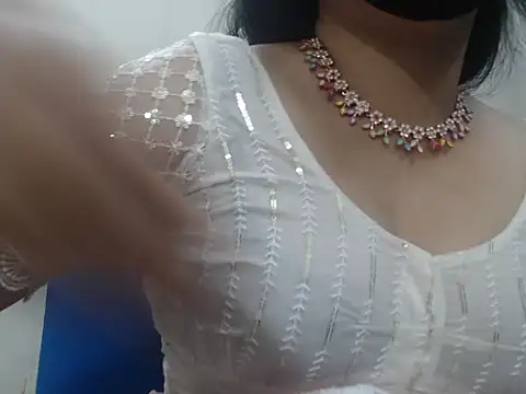 Lovely Siri 23 online show from 03/28/26, 06:09