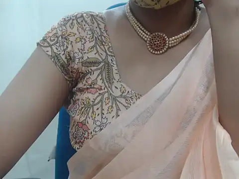 Lovely Siri 23 online show from 11/21/25, 06:01