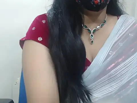 Snapshot of Lovely_Siri_23 chatting on 02/27/26, 10:04 Lovely Siri 23 online show from 02/27/26, 10:04