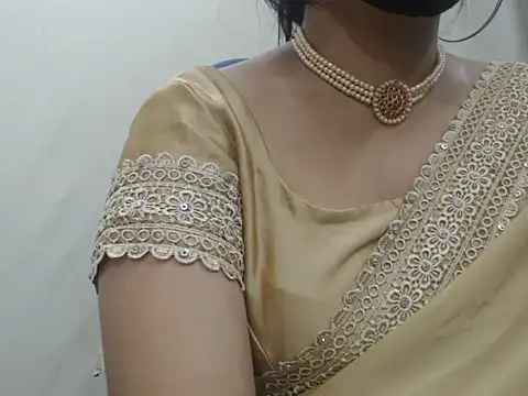 Lovely Siri 23 online show from 04/11/26, 08:23