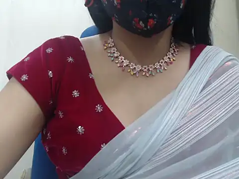 Lovely Siri 23 online show from 12/13/25, 08:04