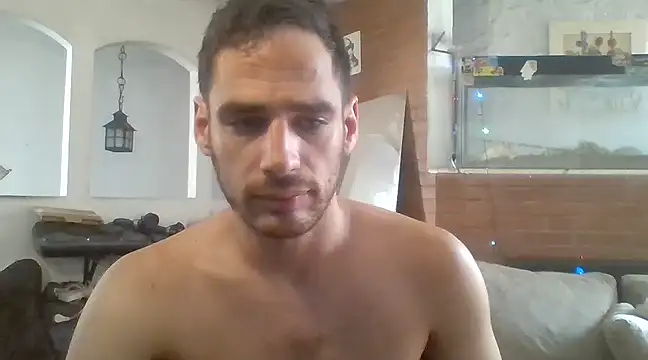 Snapshot of Stevenson988 chatting on 03/04/25, 06:29 Stevenson988 online show from 03/04/25, 06:29