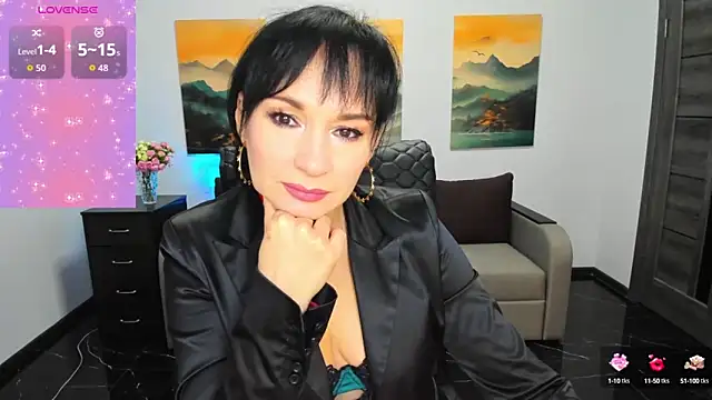 Sofia Ford online show from 10/15/25, 12:35