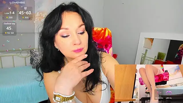 Sofia Ford online show from 04/24/26, 06:59