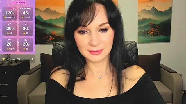 Sofia Ford online show from 11/30/25, 01:23