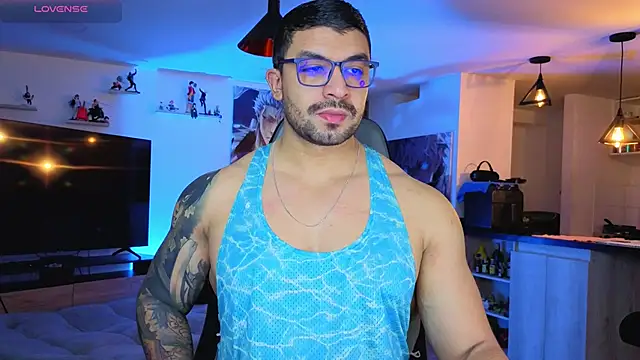 Michael Diamond online show from 10/22/25, 01:38