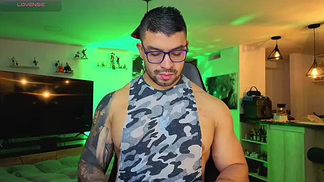 Michael Diamond online show from 10/29/25, 02:43