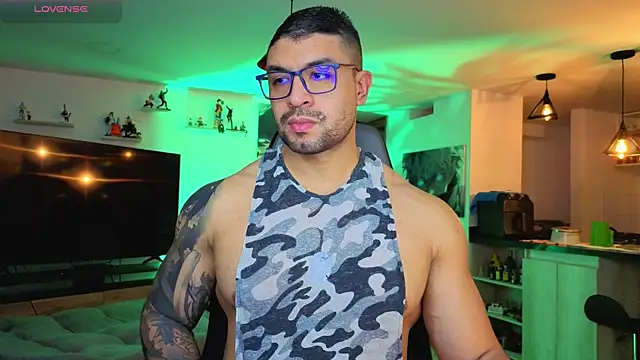 Michael Diamond online show from 10/28/25, 02:56