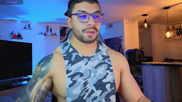 Michael Diamond online show from 09/23/25, 02:18