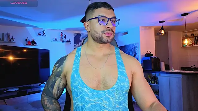 Michael Diamond online show from 09/29/25, 04:41