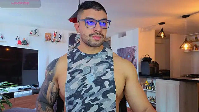 Michael Diamond online show from 11/23/25, 03:44